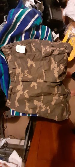Cargo shorts brand new