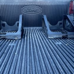 Addictive Desert Designs T99918NA01NA  SPARE TIRE CARRIER