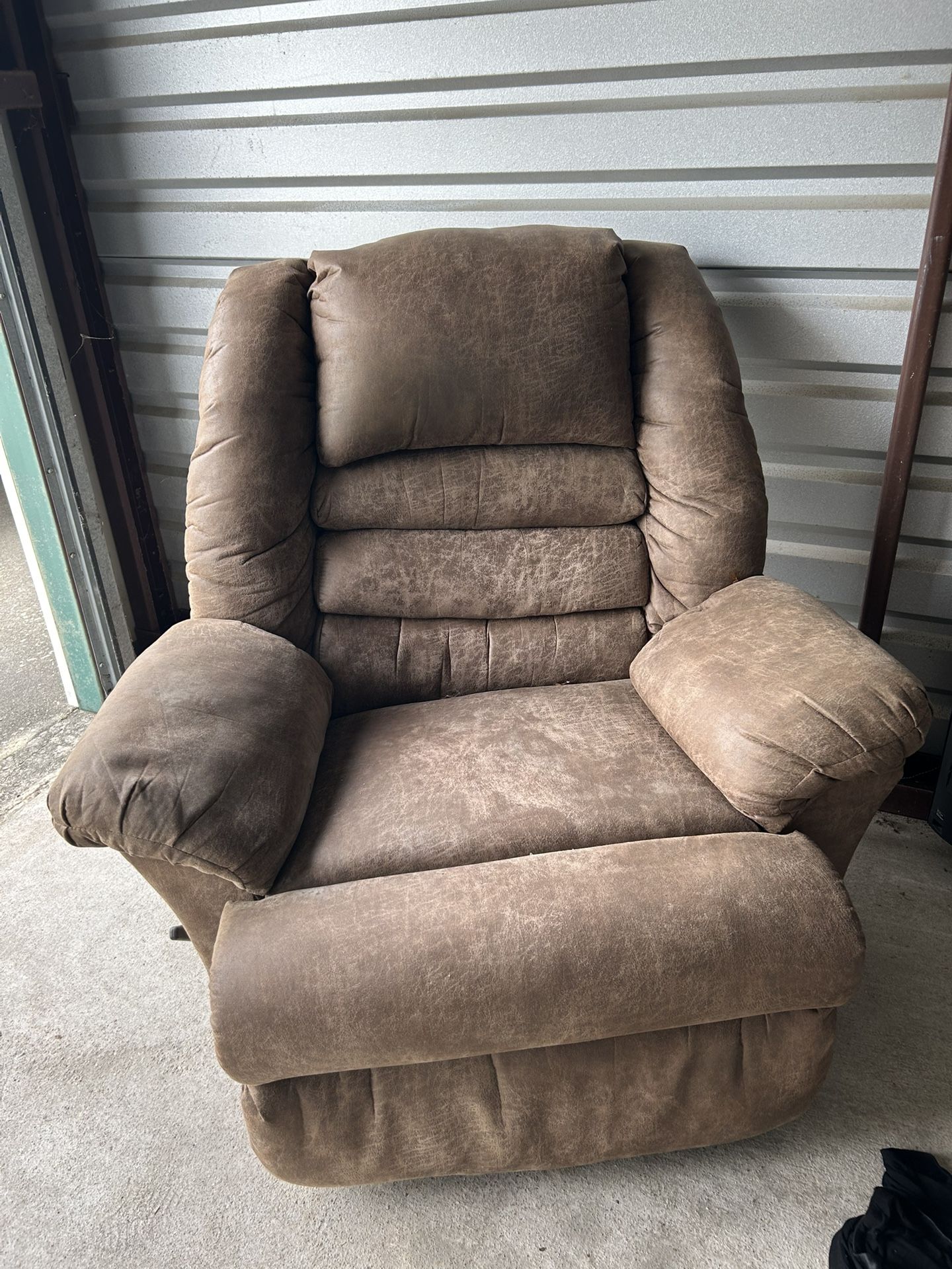 Recliner