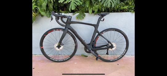 2021 Pinarello Prince Disk - Ultegra Di2 - 51.5cm - Like New