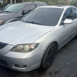 2004 Mazda 3 Stick shift 