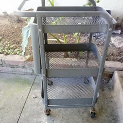 Metal rolling 3 tiered cart
