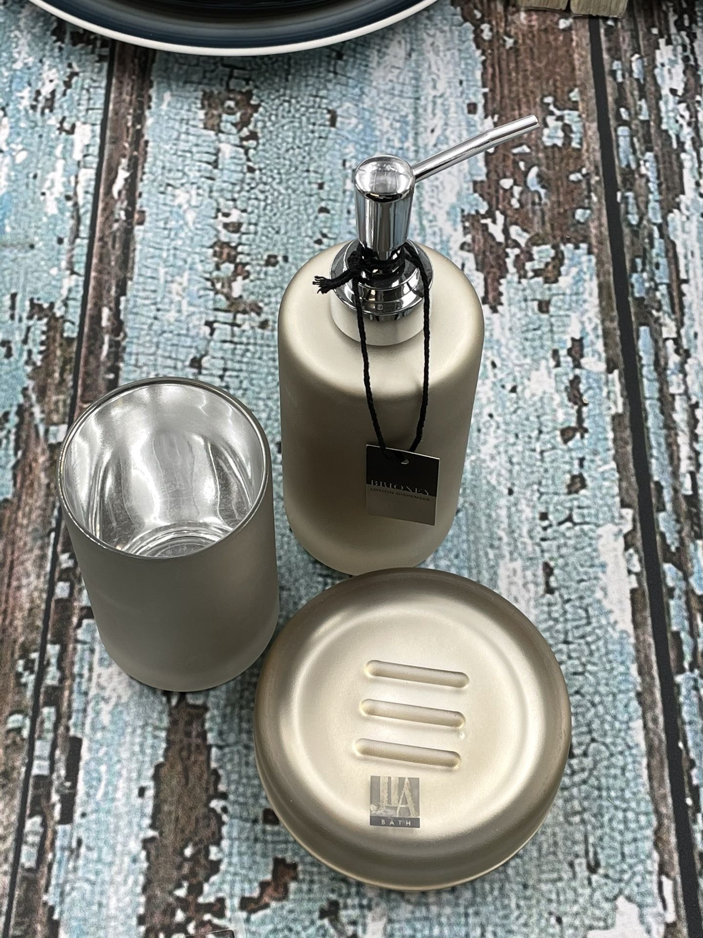 JIA Home Frosted Glass Bathroom Set