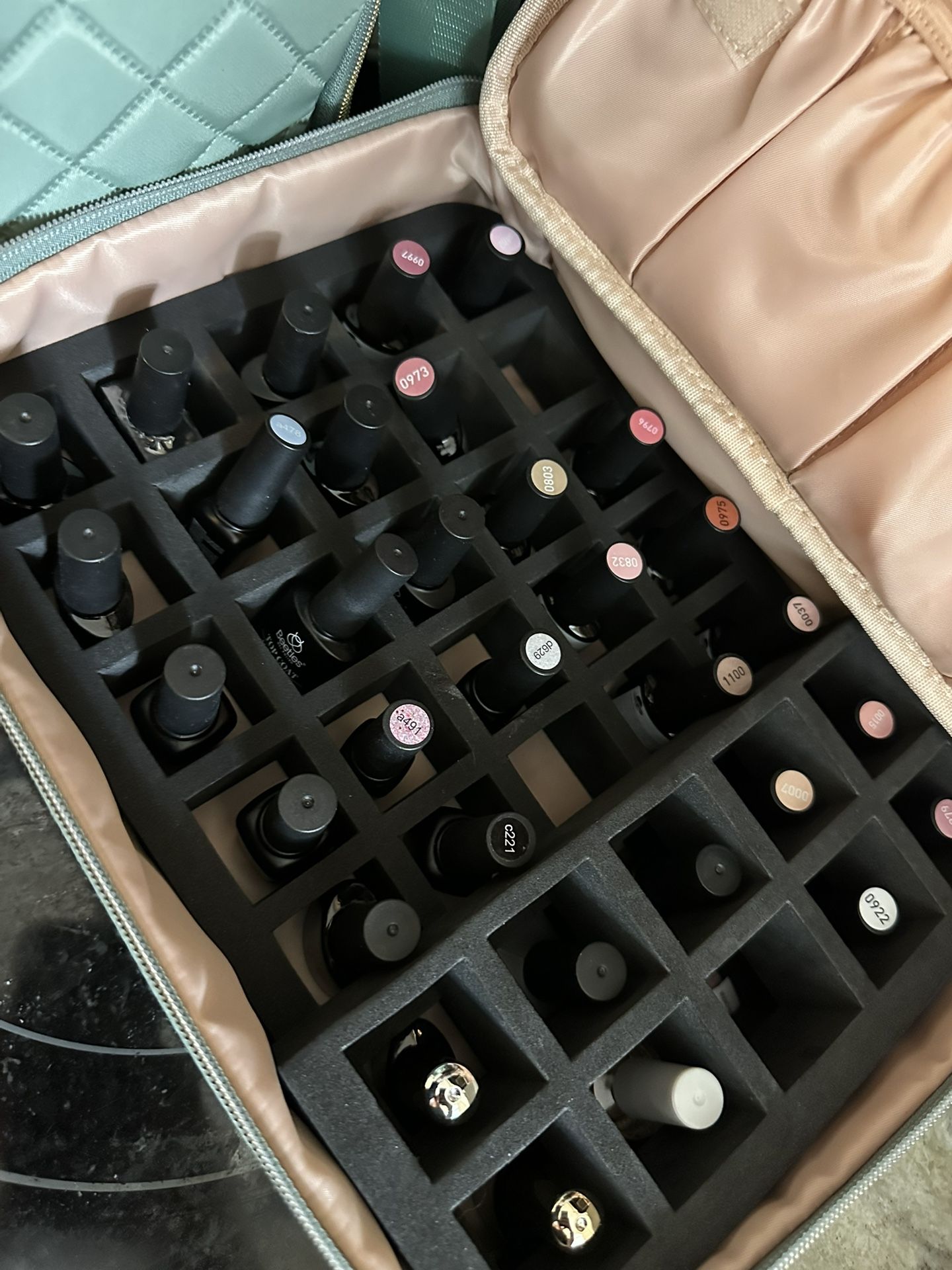 New Never Used Or Opens Gel Nail Kit
