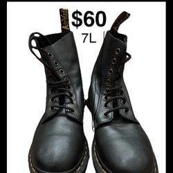 Dr. Martens 1460 7L Matte Black 