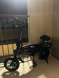 JETSON 36V 350W MOTOR WITH CHARGER.......