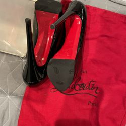 Christian Louboutin - Very Privé 120 Peep-Toe Patent Leather Pumps