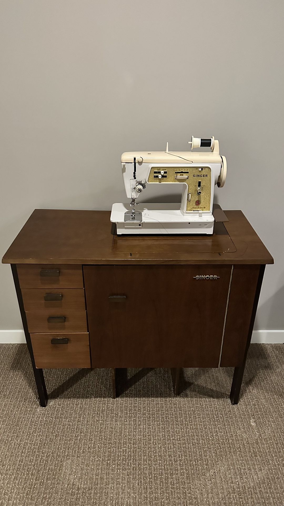 Antique Singer Magic Bobbin Sewing Machine
