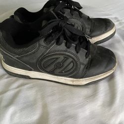 Boys Heelys 
