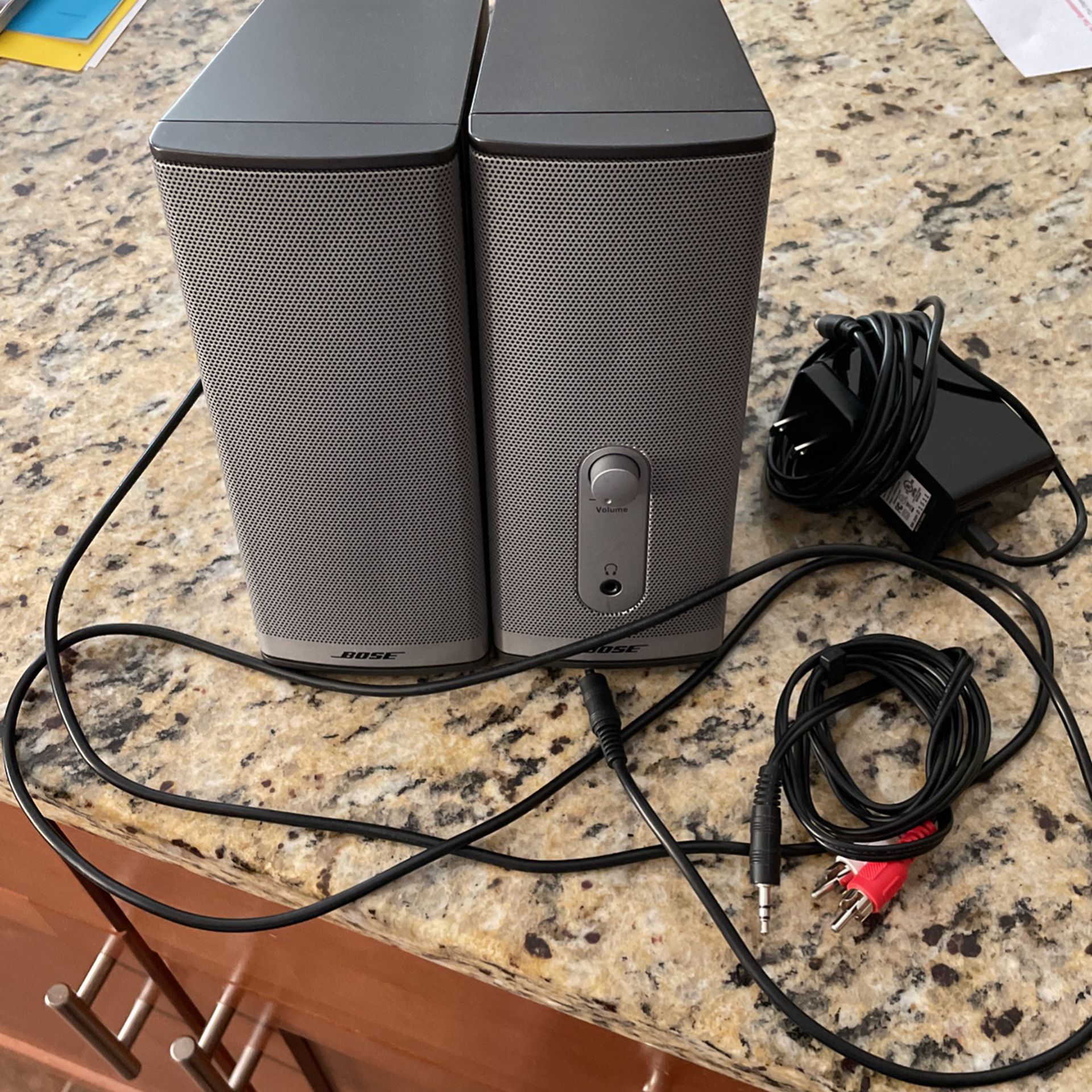 Bose Companion 2 Multimedia Speaker System 