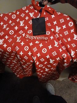 Louis Vuitton supreme hoody