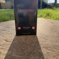 Valentino Perfume - 3.4 Fl Oz