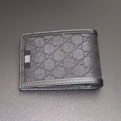 Authentic Gucci GG Black Bifold Wallet