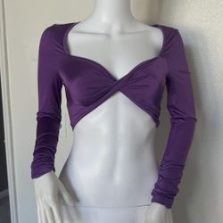 Brandnew Top Stretchable Sexy Top Size Small 