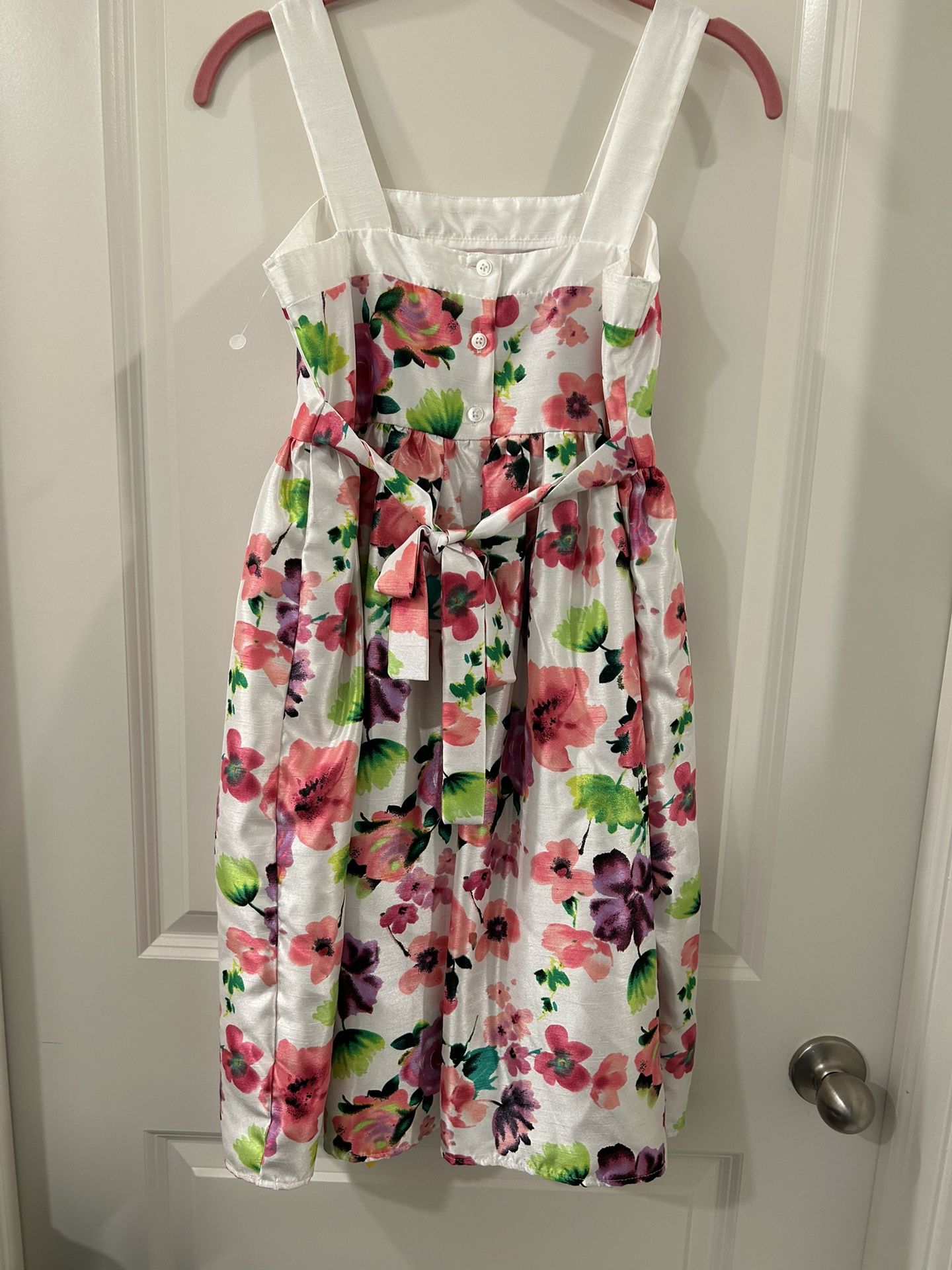 Young Girls Dress