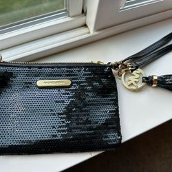 Michael kors Sequins Wristlet- New 