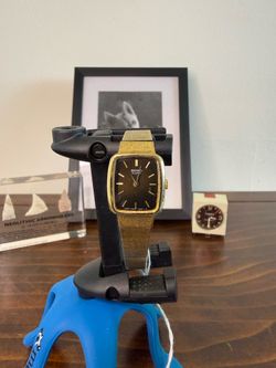 Rare vintage ladies Seiko Chariot quartz watch with Coffee brown dial.