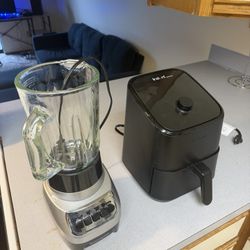 Air Fryer And Blende
