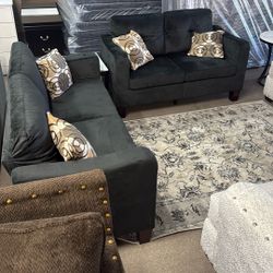 SOFÁS NUEVOS COLOR NEGRO TELA SUAVE 