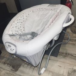 Graco Camila Swing & Bouncer 