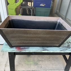 Southern Home Patio Large Resin Planter