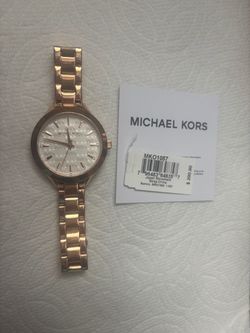 Aspyn Rose Gold-Tone Watch