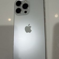 UNLOCKED IPHONE 15 PRO MAX