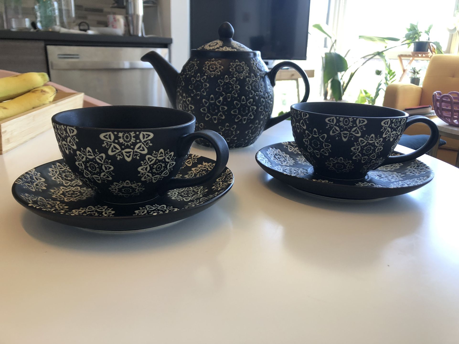T2 Teapot, Teacup And Saucer Set