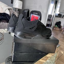 Black Cat Retro 4s Never Used 