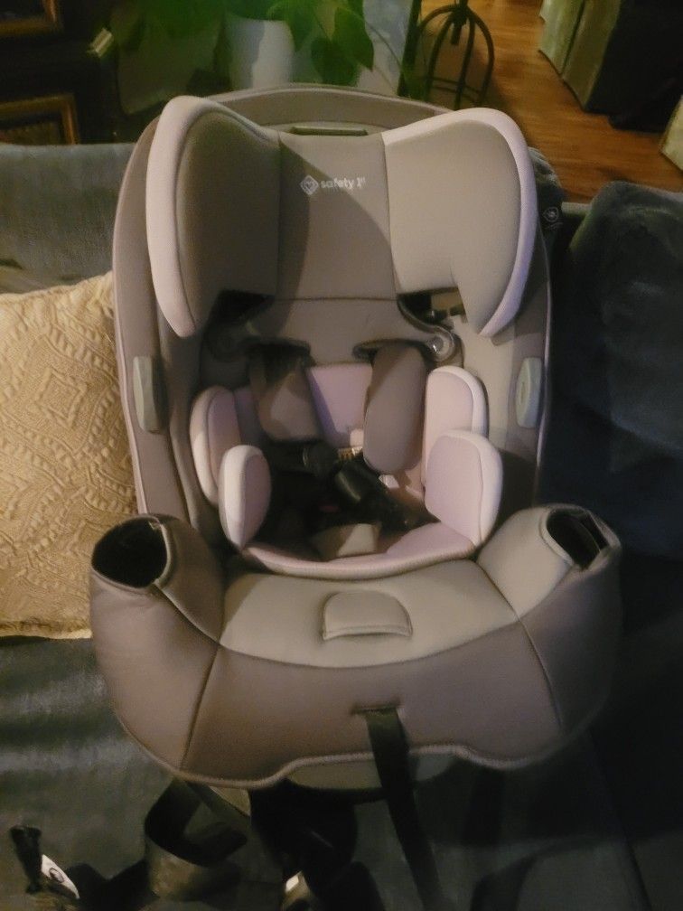 Safety 1st Grow and Go Sprint All-in-One Convertible Car Seat, Cranberry Ice II, Infant & Toddler, Unisex