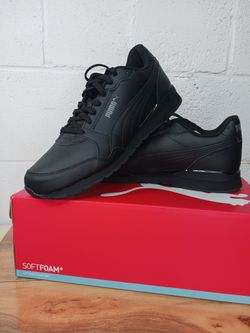 ST Runner V3 Lace Up Men's Puma Sneakers
Size 12
Color: Black