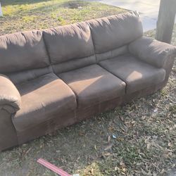 Couch Good Condition 