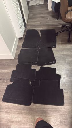 Porsche Macan + Cayenne floor mat SETS