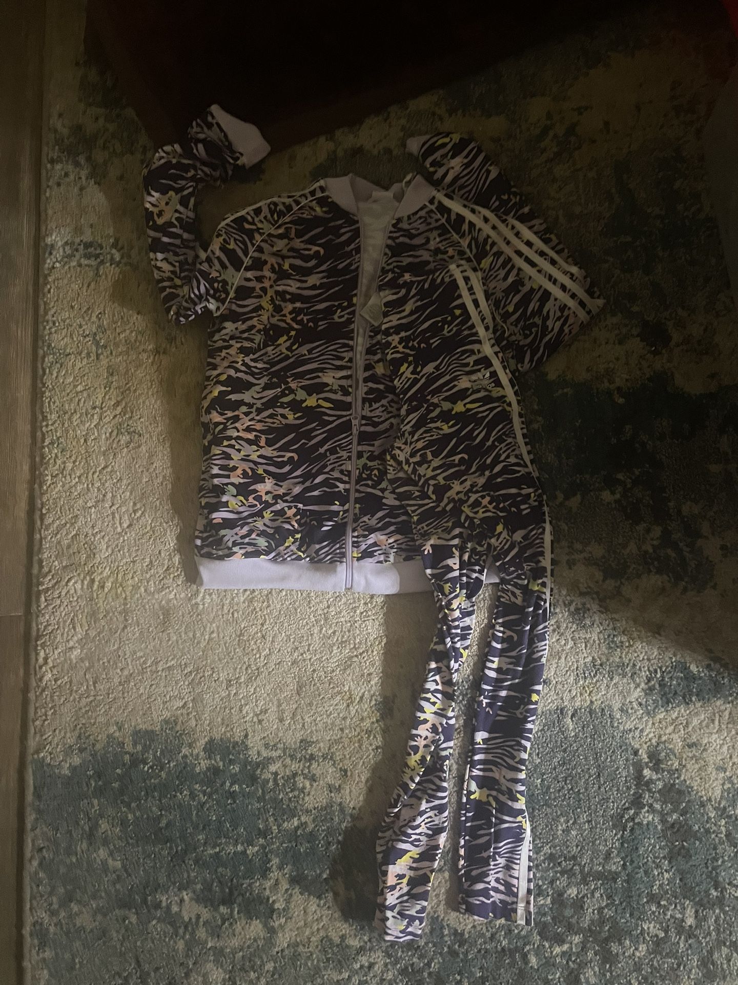 Adidas Tracksuit 