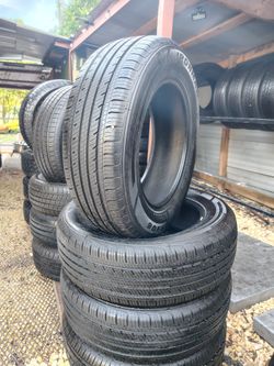 225/65/17 SET DE 4 LLANTAS COMO NUEVAS