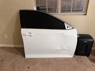 2012 Toyota Camry passenger door