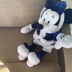 Mini Mouse In a Fur Dress