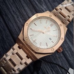 Poedagar Elvio 45mm Quartz Rose Gold Watch with White Dial Brand New