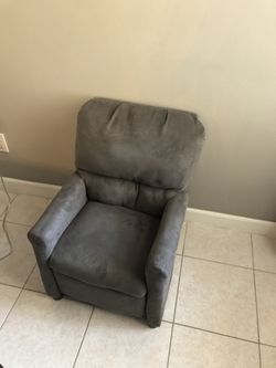 Child’s Recliner