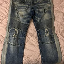Denim cuts Jeans size 38