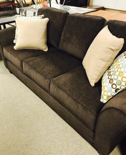 Stunning Brand New sert Chocolate Sofa! More Sectional Couch And Loveseat Set Deals Available