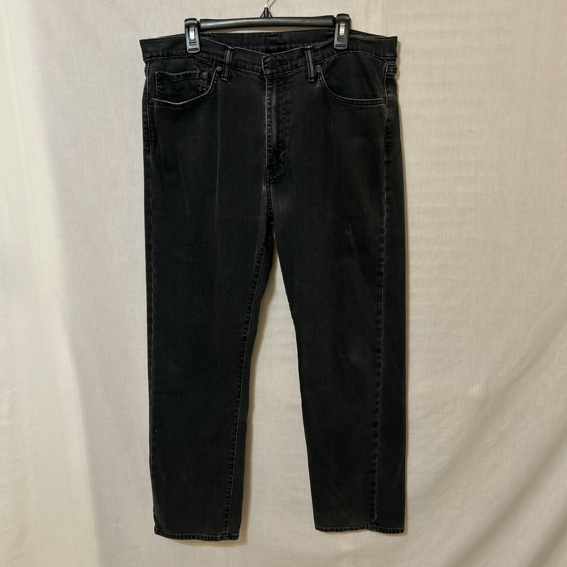 Levi's Black Straight Jeans Timeless Design