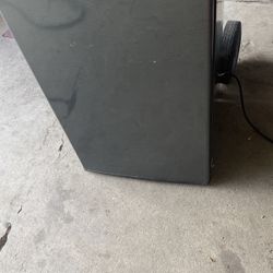 Mini Fridge Works Good 