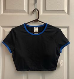 Brand new Juniors black & blue cropped rash guard & matching blue swim Boyshorts size L $6.00 each