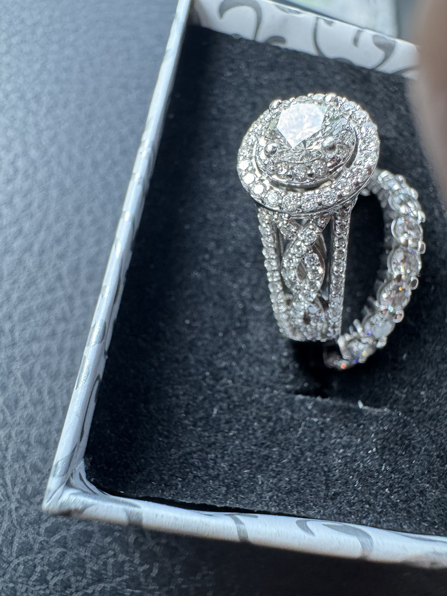 Diamond Engagement Ring Set