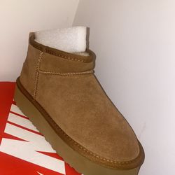 Mini UGGS