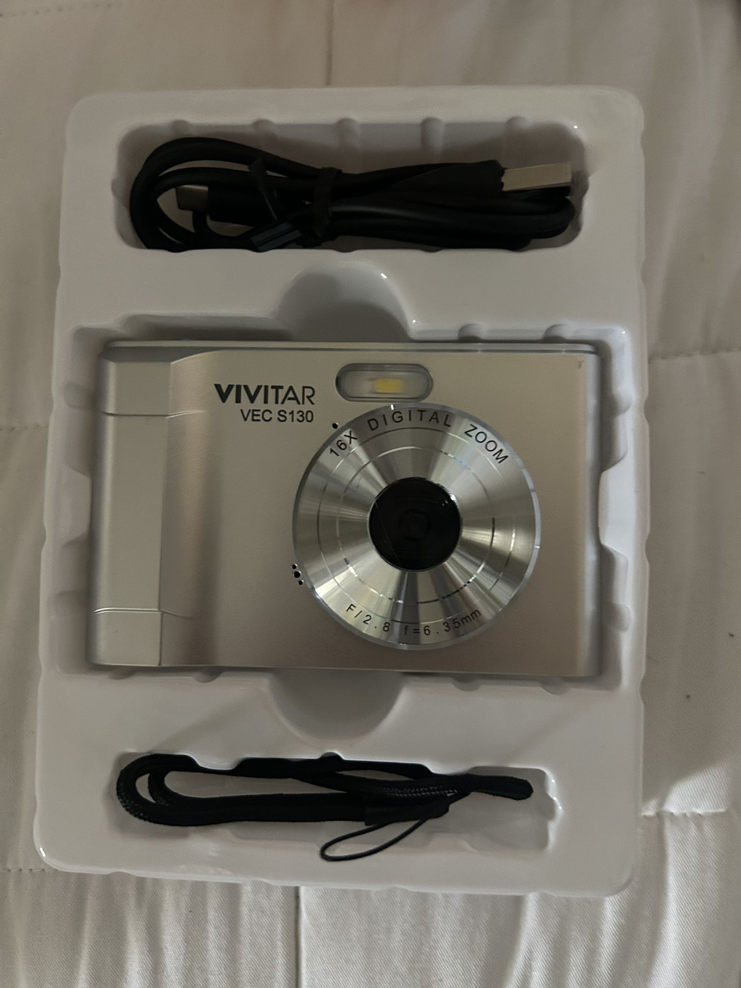 vivitar digital camera