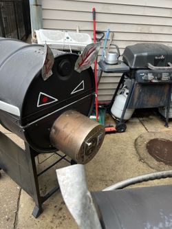 2 custom pig themed smoker grills both for $250 obo