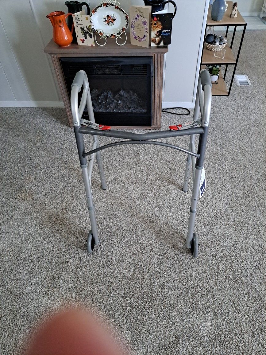 Walker With Wheels 