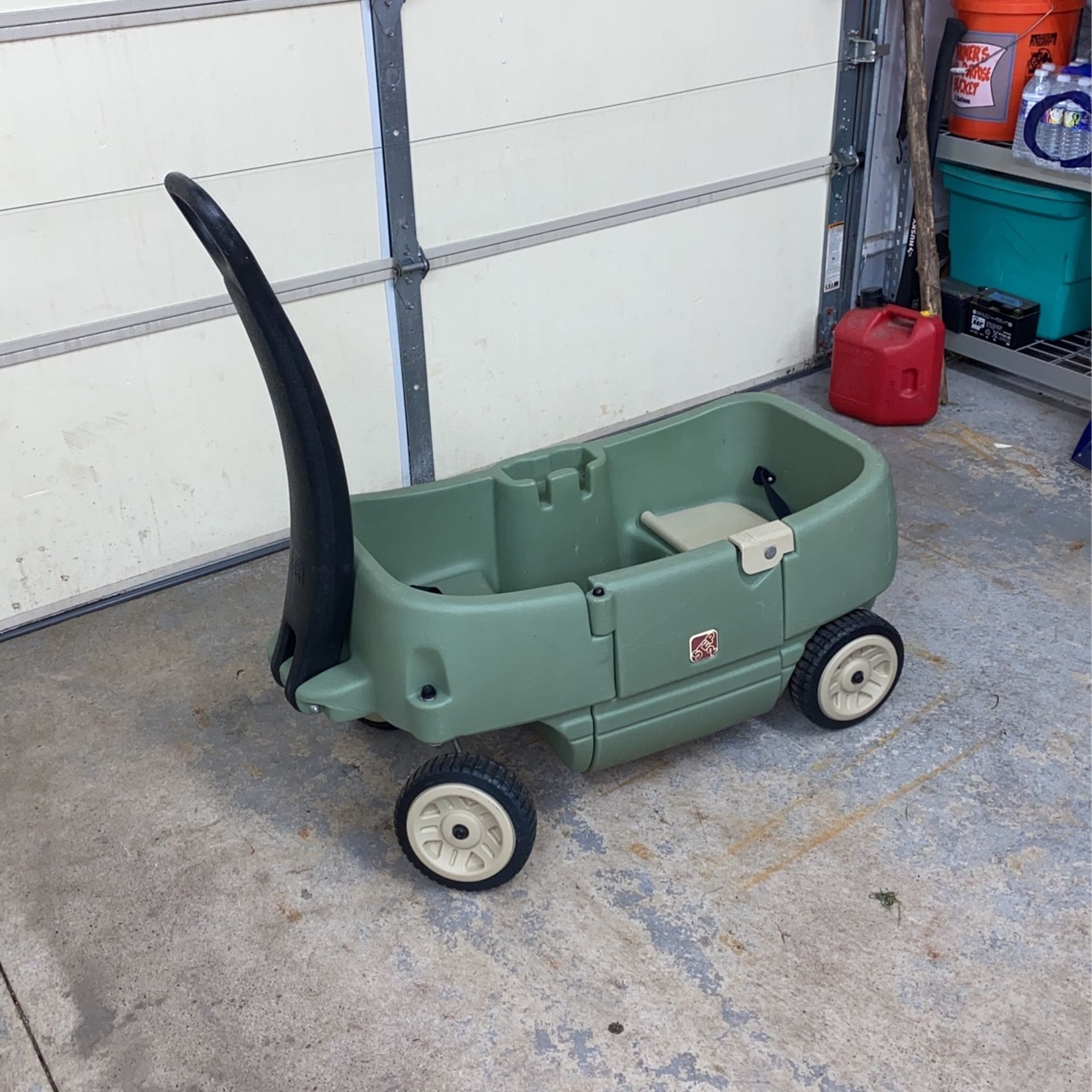 Little Tikes Plastic Wagon